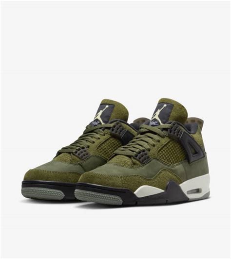 olive nike schuhe|jordan 4 olive on feet.